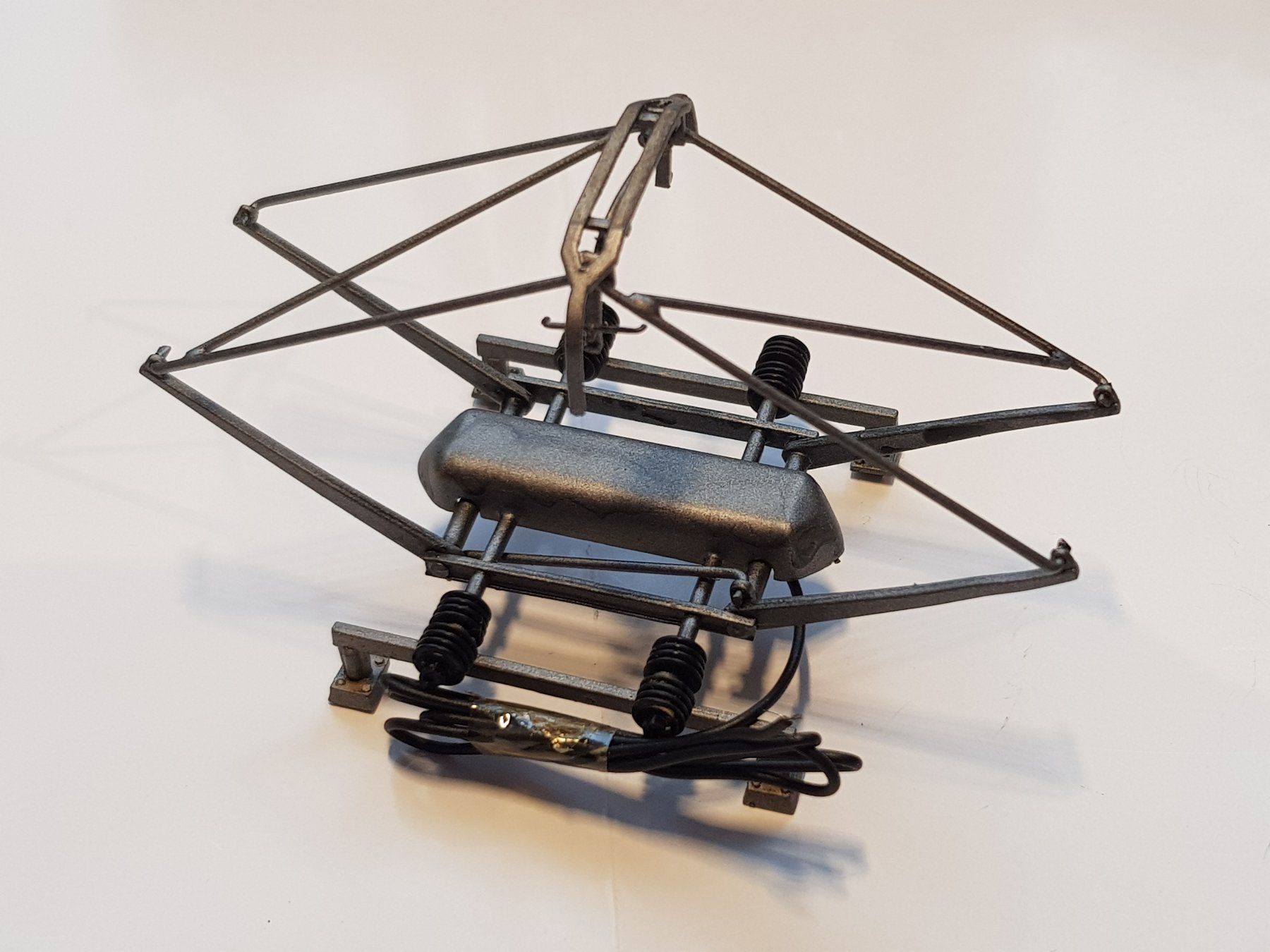 Modelleisenbahnen: Allmo Scherenstrom-Pantograph – Neu und originalverpackt aus Luzern von inca55