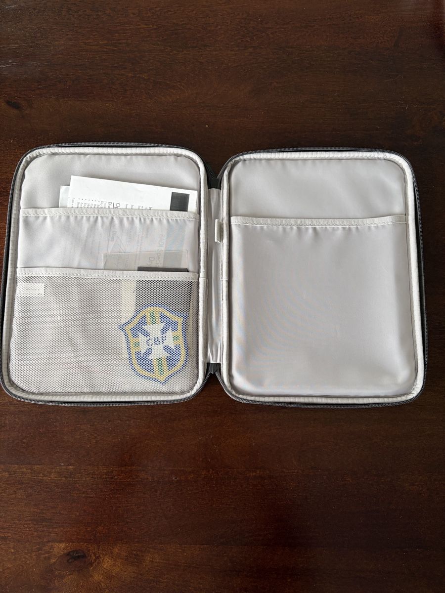 Apple Tablet PC: AirPad Air 5th generation, 256 GB – Usato da Zürich venduto da mar_sxs7 3