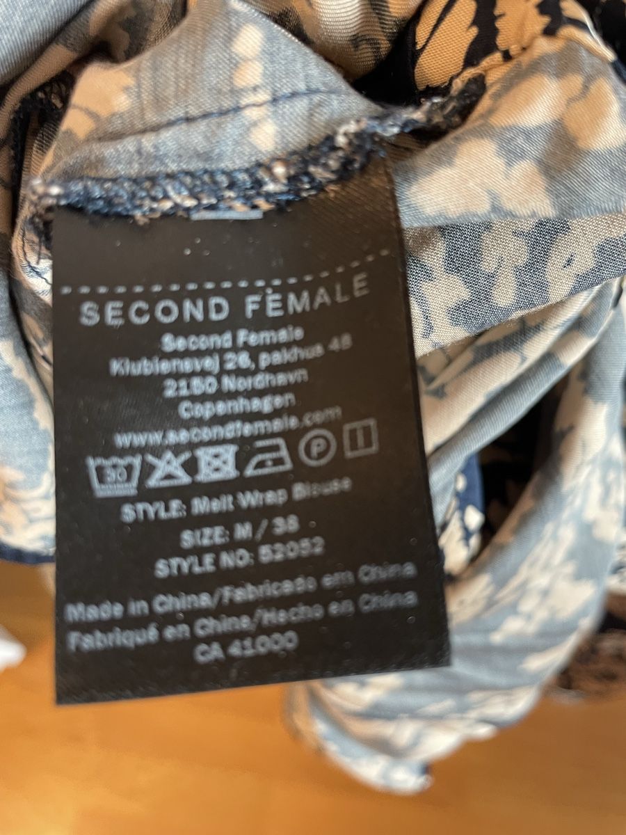 Blusen: Second Female Bluse gr. M, Wickeloptik – Gebraucht aus Gockhausen von AnneT07 3