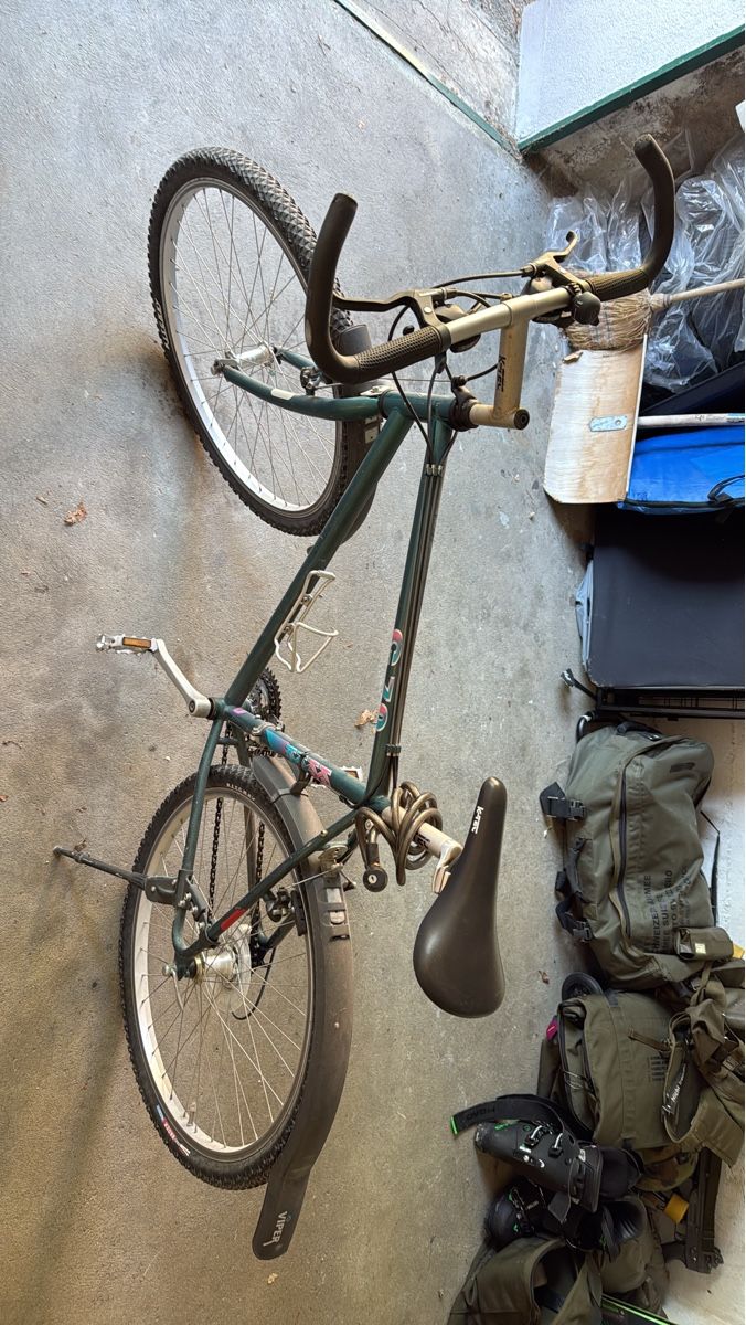 Vélos: Velo gebraucht – D'occasion à Oberuzwil par ala_dyb5