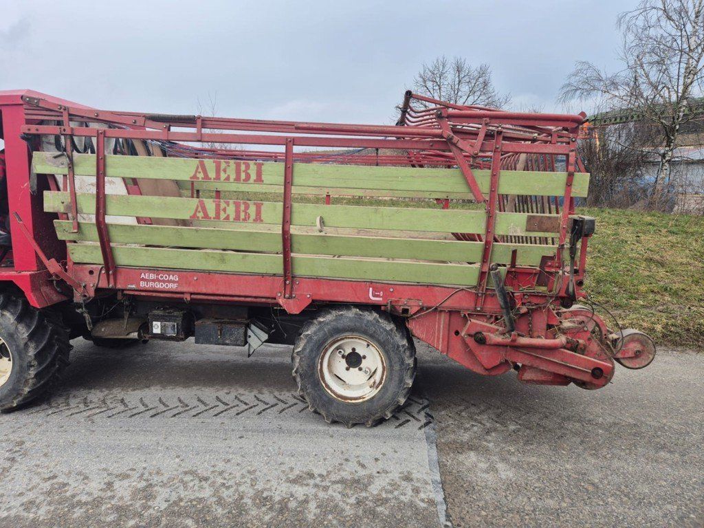 Aebi Tutte le macchine: Ladegerät Aebi LD20 – Usato da Hasle b. Burgdorf venduto da Agro3415Te-ch