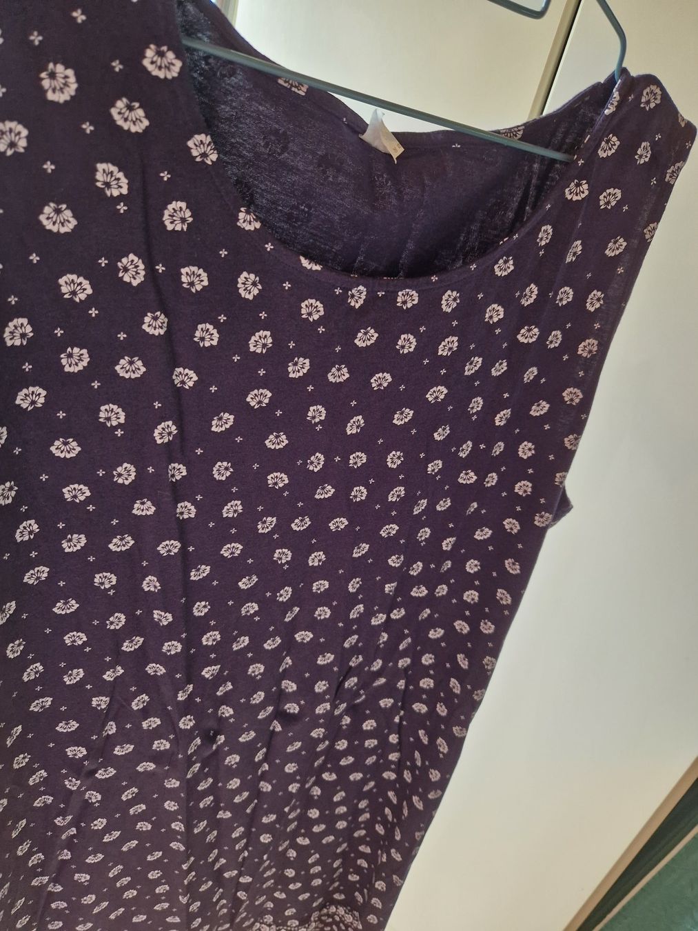 Kleider: Kleid Dunkel Blau mit Weiss gemustert – Gebraucht aus Niederbipp von Trude04 2
