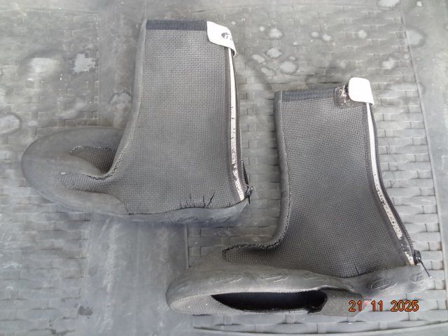 Stinchiere & Fasciature: Veloschuh, Veloüberschuh Neopren 85% – Usato da Savièse venduto da Theolgas