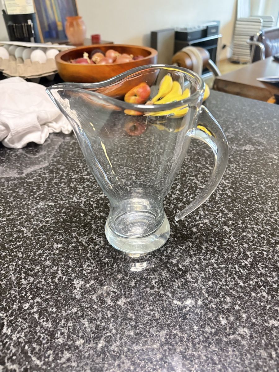 Caraffe: Carafe design – Usato da Fribourg venduto da bappenzell