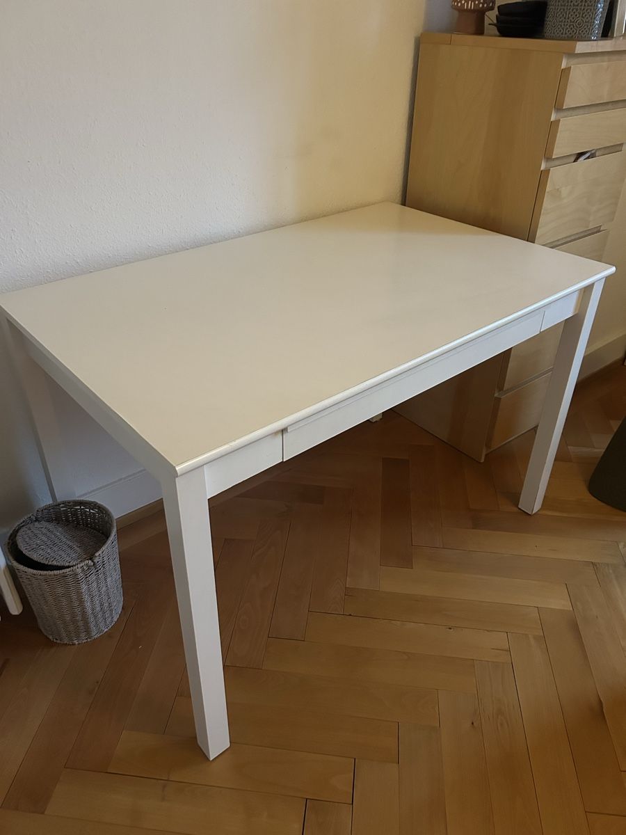 Schreibtische: Bureau – Gebraucht aus Nyon von sas_p89l 1