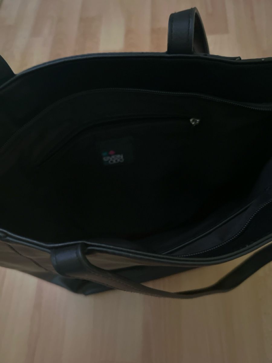Taschen: Laptop black shoulder bag – Gebraucht aus Muttenz von nadciv 1
