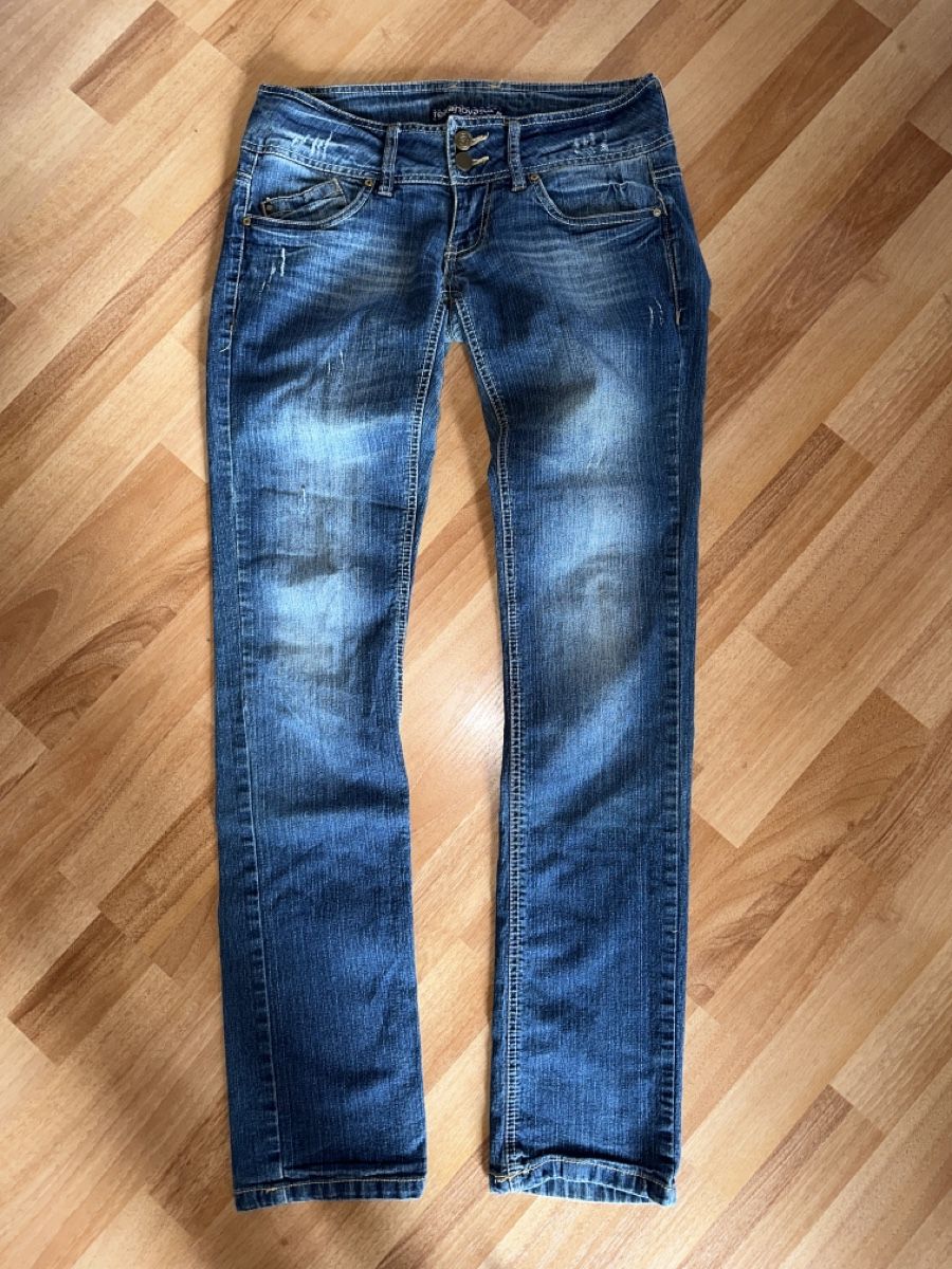 Jeans: Terranova Jeans Gr. M – Usato da Wald AR venduto da sar_x867