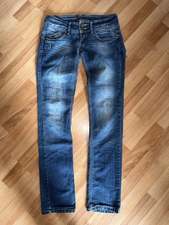 Terranova Jeans Gr. M