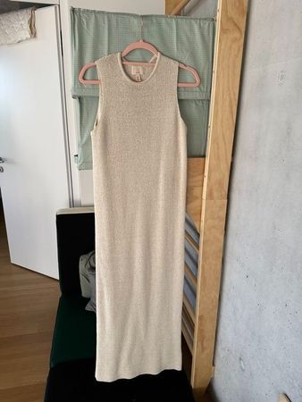 Langes Strickkleid von H&M