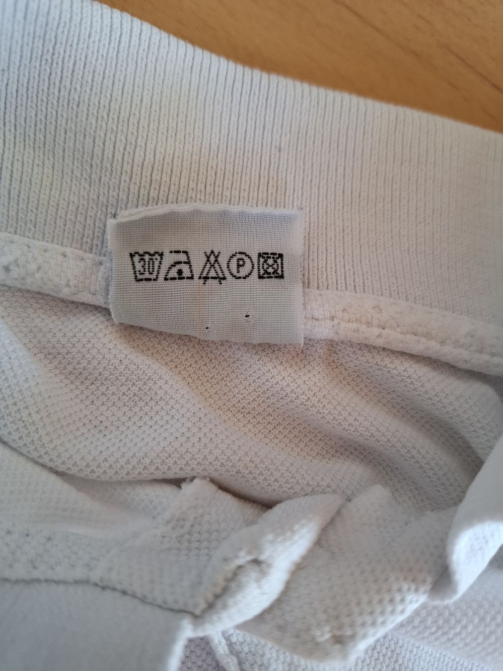 Lacoste Magliette Polo: Polo Shirt Lacoste M – Difettoso da Ennetbaden venduto da Rosen1 3