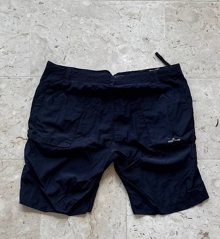 Stone Island Pantaloni: Kurze Hose Stone Island – Nuovo (secondo la descrizione) da Kilchberg ZH venduto da eti_m9g8 2