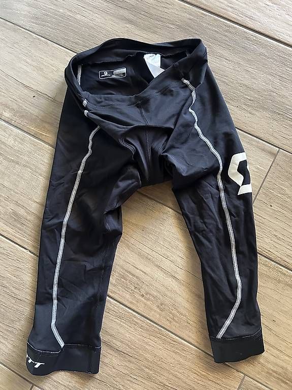 Pantaloni: Scott Damen Velohose Ge. M – Usato da Willisau venduto da Geissbock11