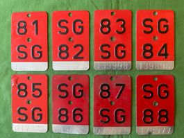 1 Lot Velonummern, 8 Stück, Serie SG 81-88