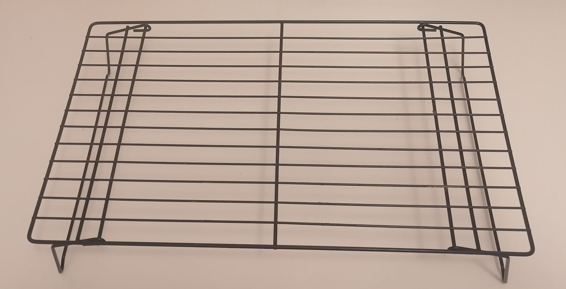 Teglie da forno: 3 Abkühlgitter 40 x 25,5 cm – Usato da Schwarzenegg venduto da musi09