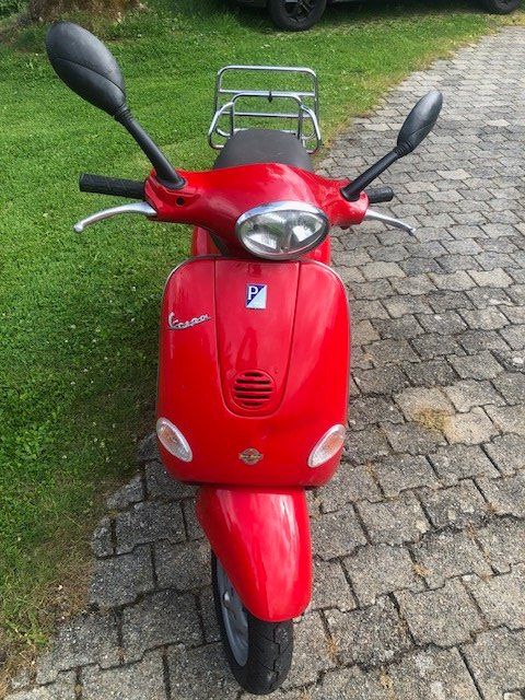 Vespa Scooters: Vespas  Piaggio 125 ET4 2002 – Gebraucht aus Chézard St Martin von schmitt 3