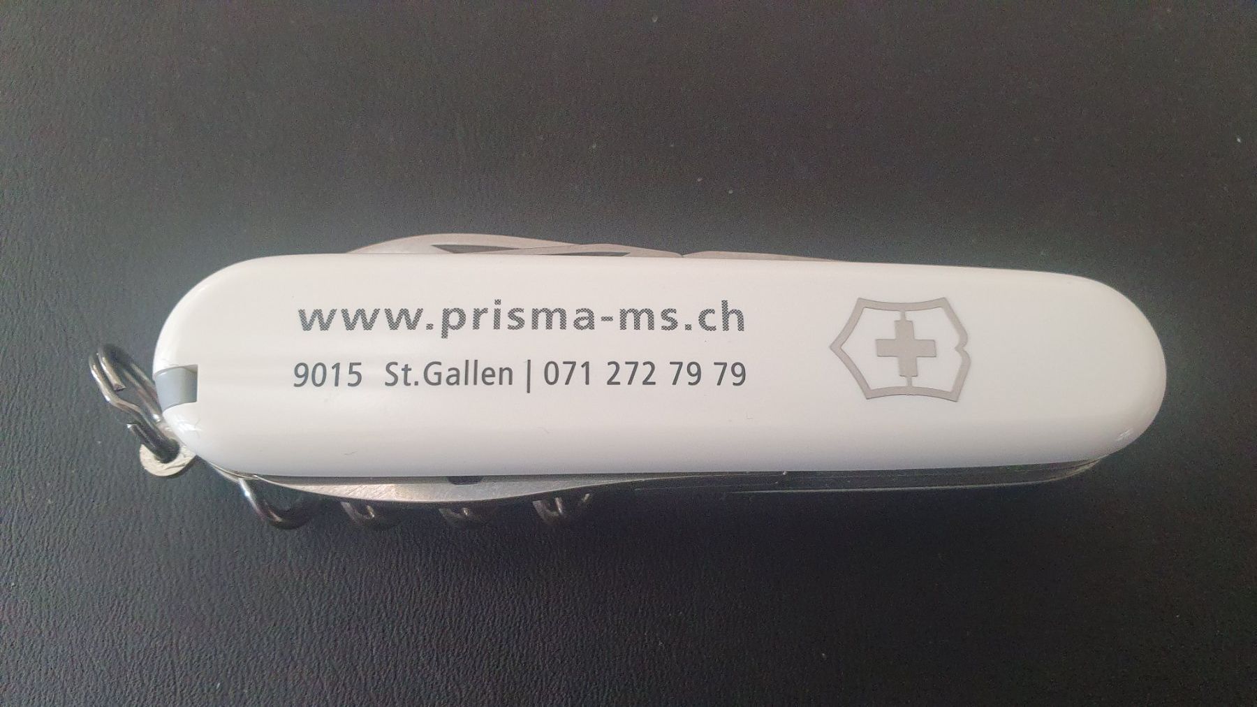 Victorinox Coltelli tascabile: 2 Victorinox Sackmesser mit Logo – Usato da Härkingen venduto da MarianneSi 1