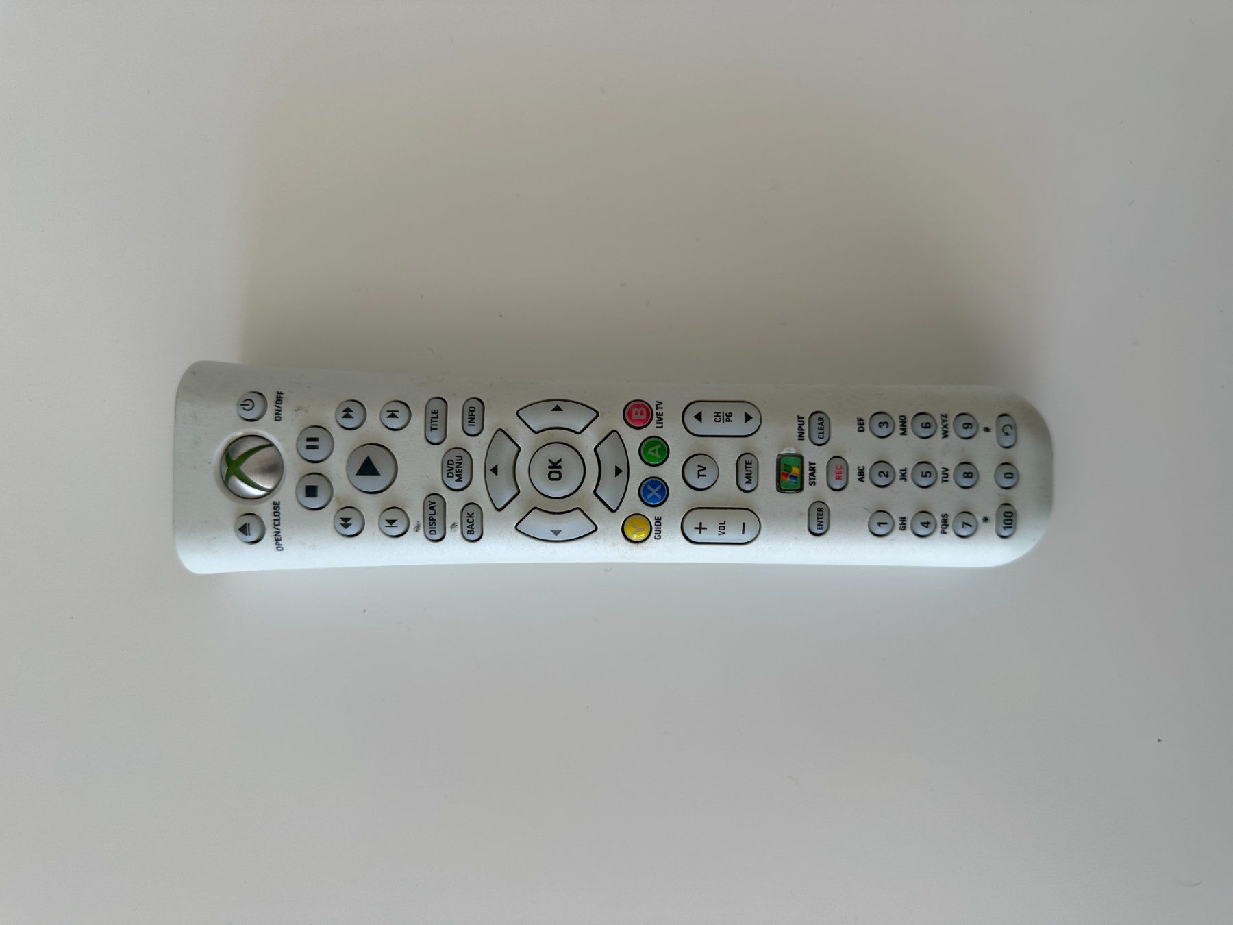 Microsoft Telecomandi: Xbox 360 Universal Media Remote – Difettoso da Couvet venduto da Aura_aura