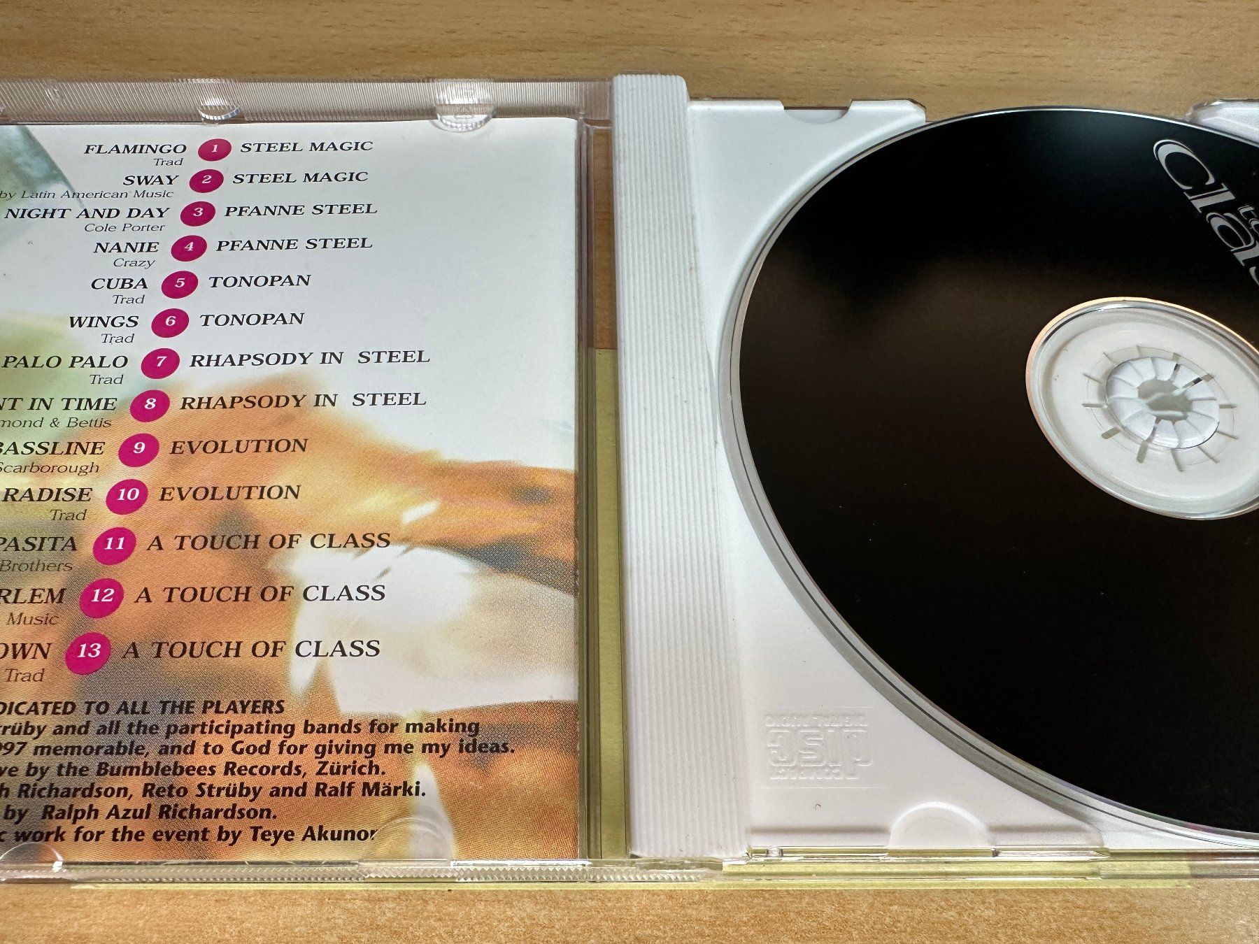 CD: Y3 Various – A Touch Of Class – Usato da Rikon im Tösstal venduto da Alpenmutz 2