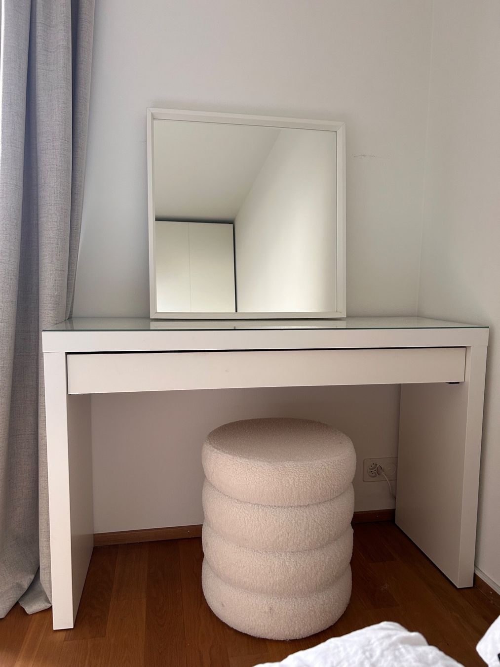 Ikea Schminktische: MALM Schminktisch – Gebraucht aus Gossau ZH von Xenia1712 1