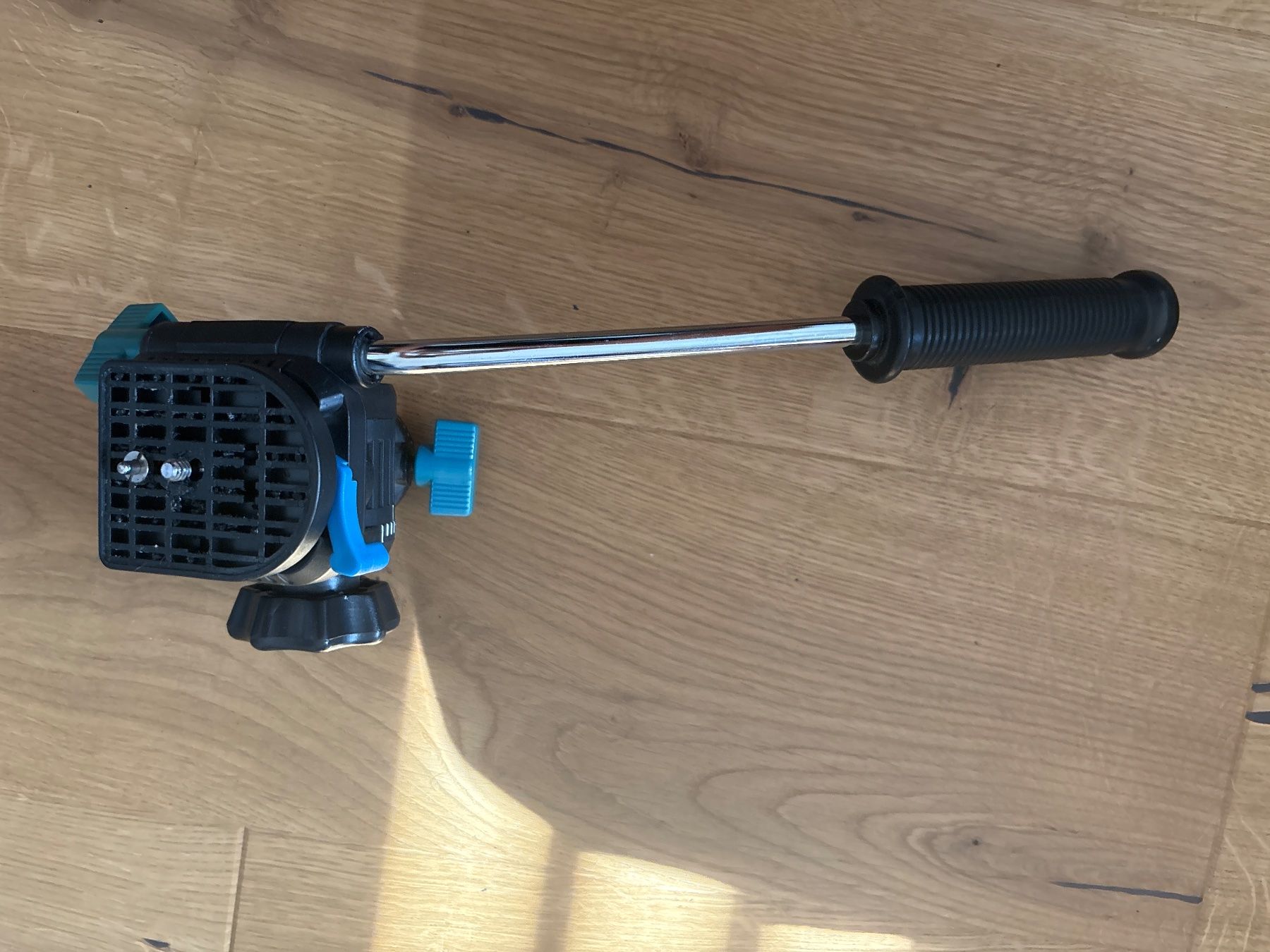 Treppiedi & Teste: Vivanco Stativkopf – Usato da Raron venduto da jon_x9w2 1