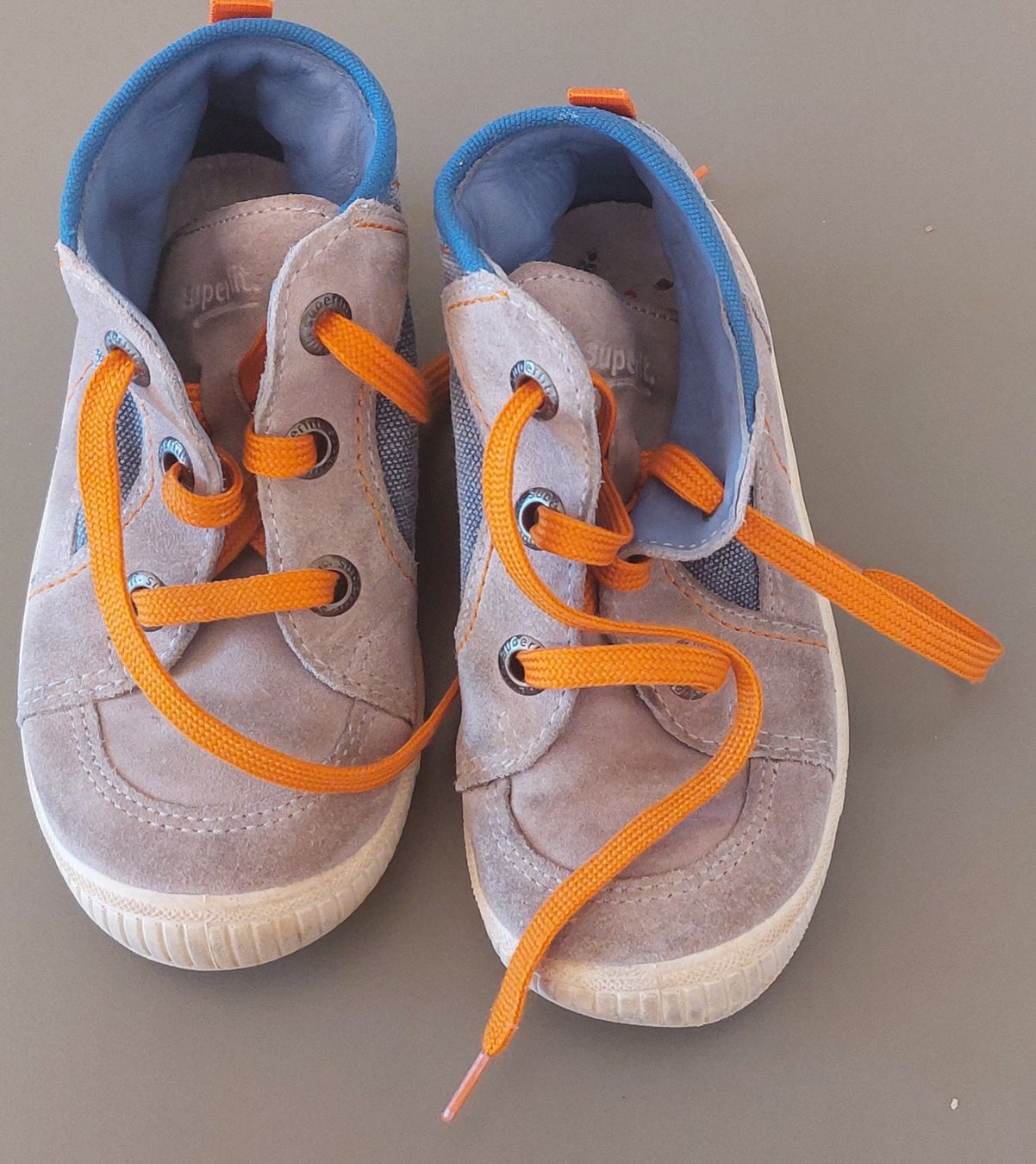 Scarpe per ragazzi: Kindershue Grösse 23 – Usato da Adliswil venduto da JulienCycling