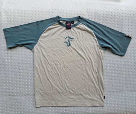 Firefly T-Shirt Gr. 164, neuwertig, ungetragen