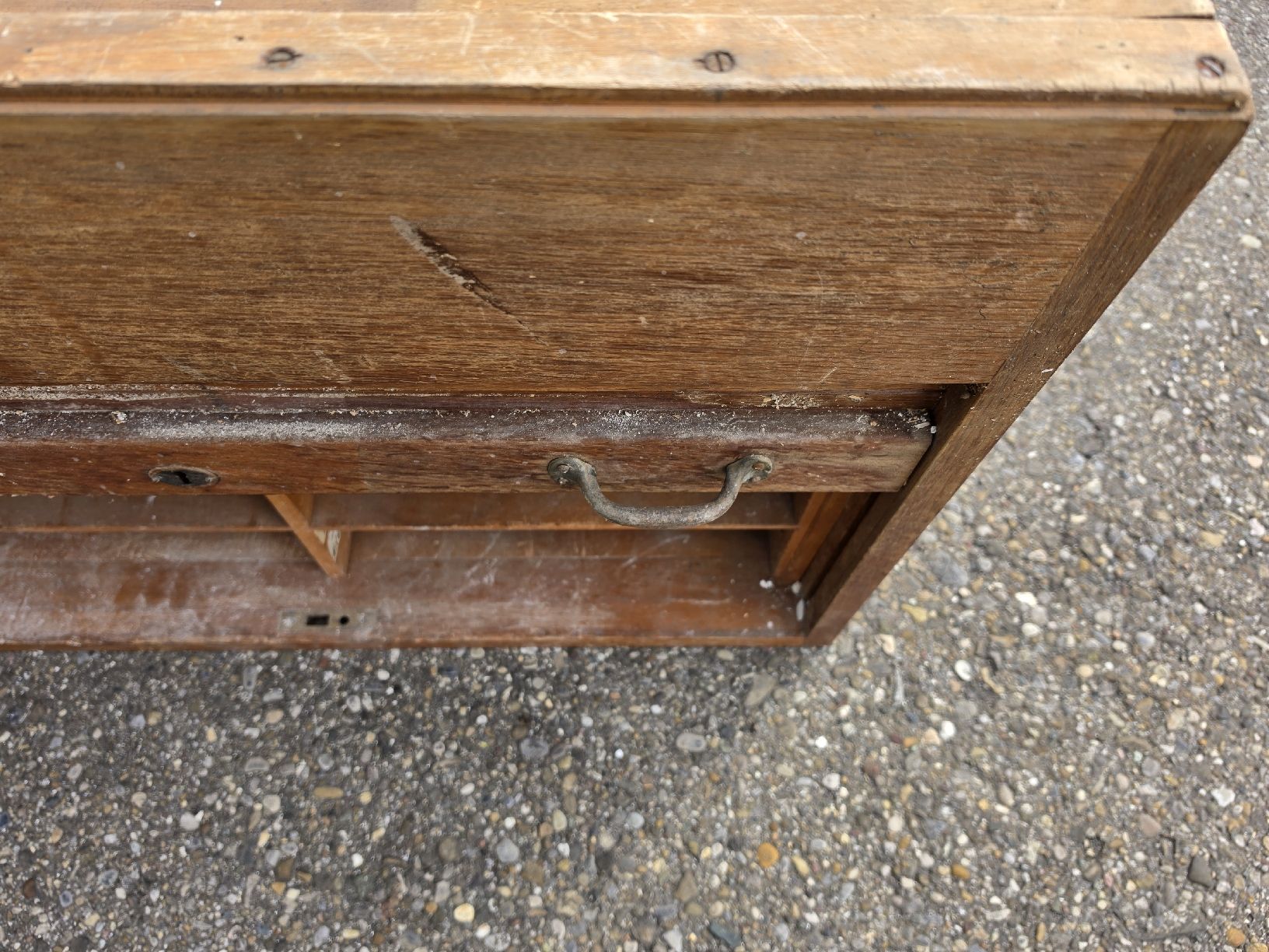 Cassettiere: Antiker Holz-Rollladenschrank, Shabby Chic Stilmöbel – Difettoso da Mettlen venduto da elios0888 8