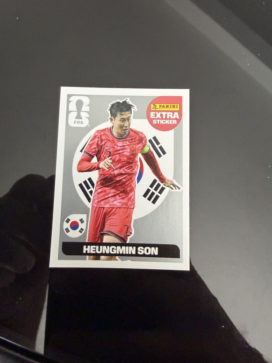 Panini Carte collezionabili: Panini World Cup 26 Extra Sticker Heungmin Son Silber – Nuovo (secondo la descrizione) da Wettingen venduto da NickInc