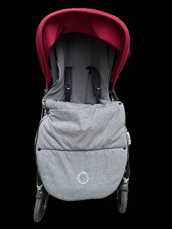 Bugaboo Carrozzine: Poussette Bugaboo Bee 4 rouge – Usato da Lausanne venduto da Rapido