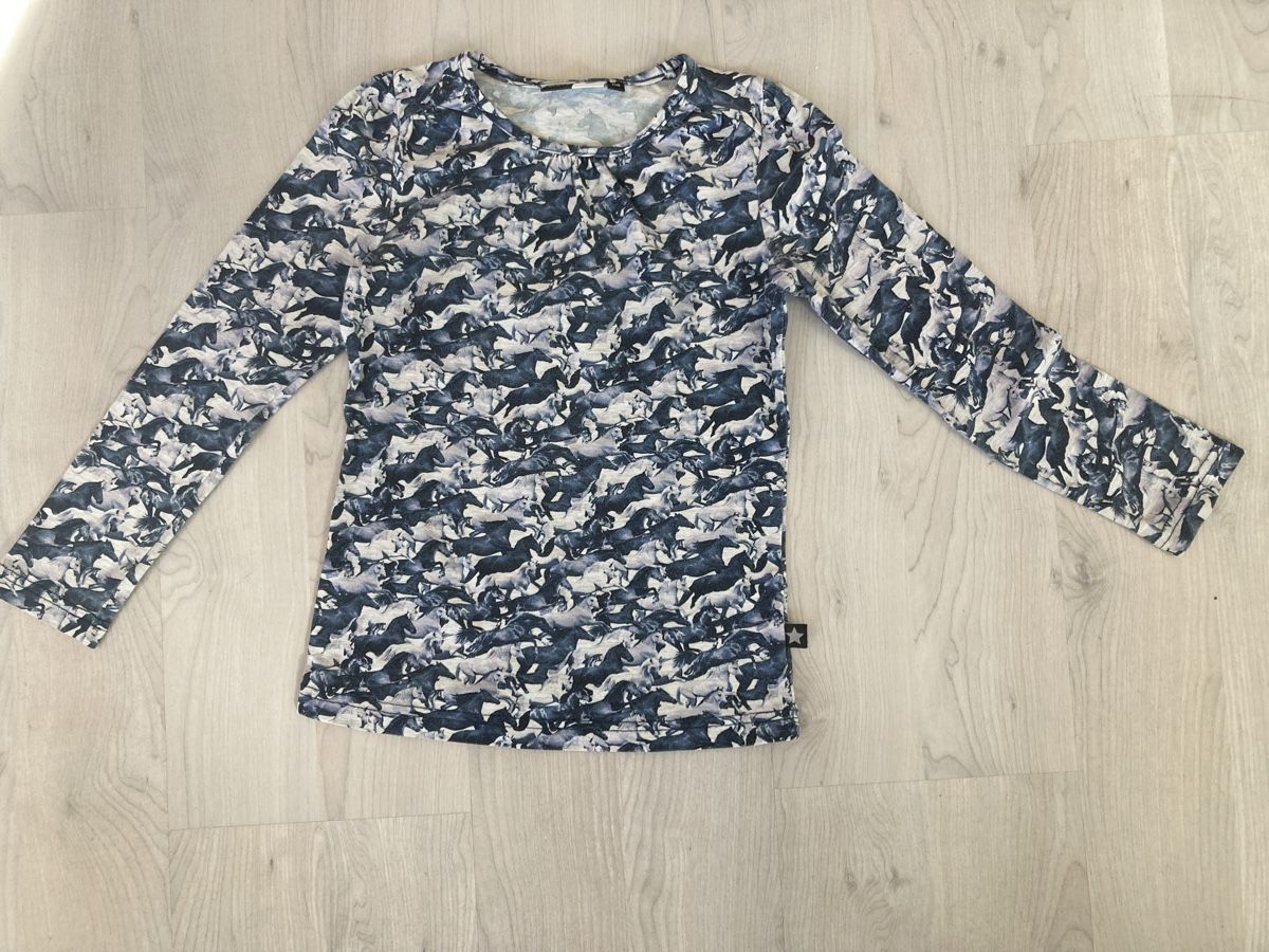 Molo Camicette, T-shirt & Top: Langarm Shirt Molo 116 – Usato da Amden venduto da Karplusan