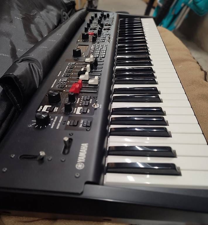 Musikinstrumente: Yamaha YC61 – Gebraucht aus Confignon von nar_9q26 1