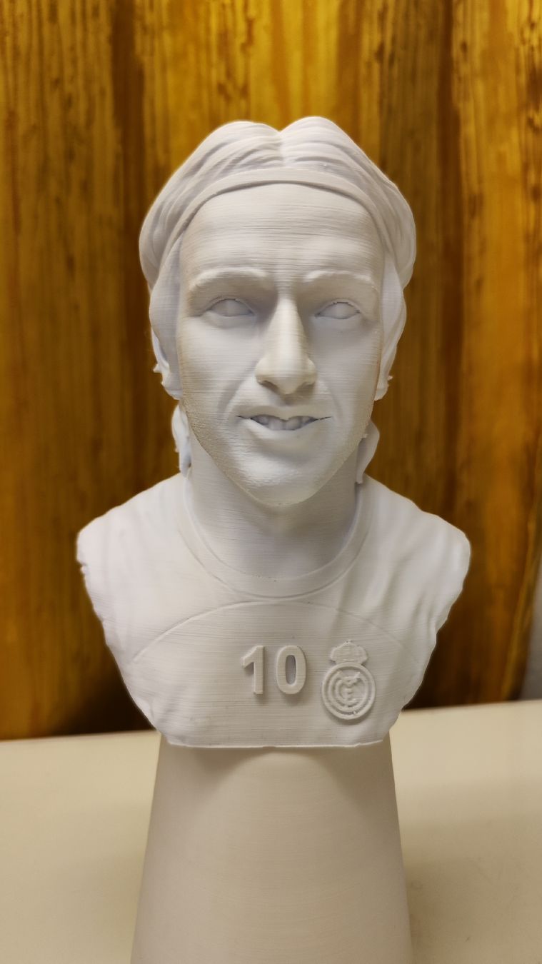 Skulpturen & Statuen: Luka Modric Büste 20cm – Neu (gemäss Beschreibung) aus Zürich von turbopuz 1