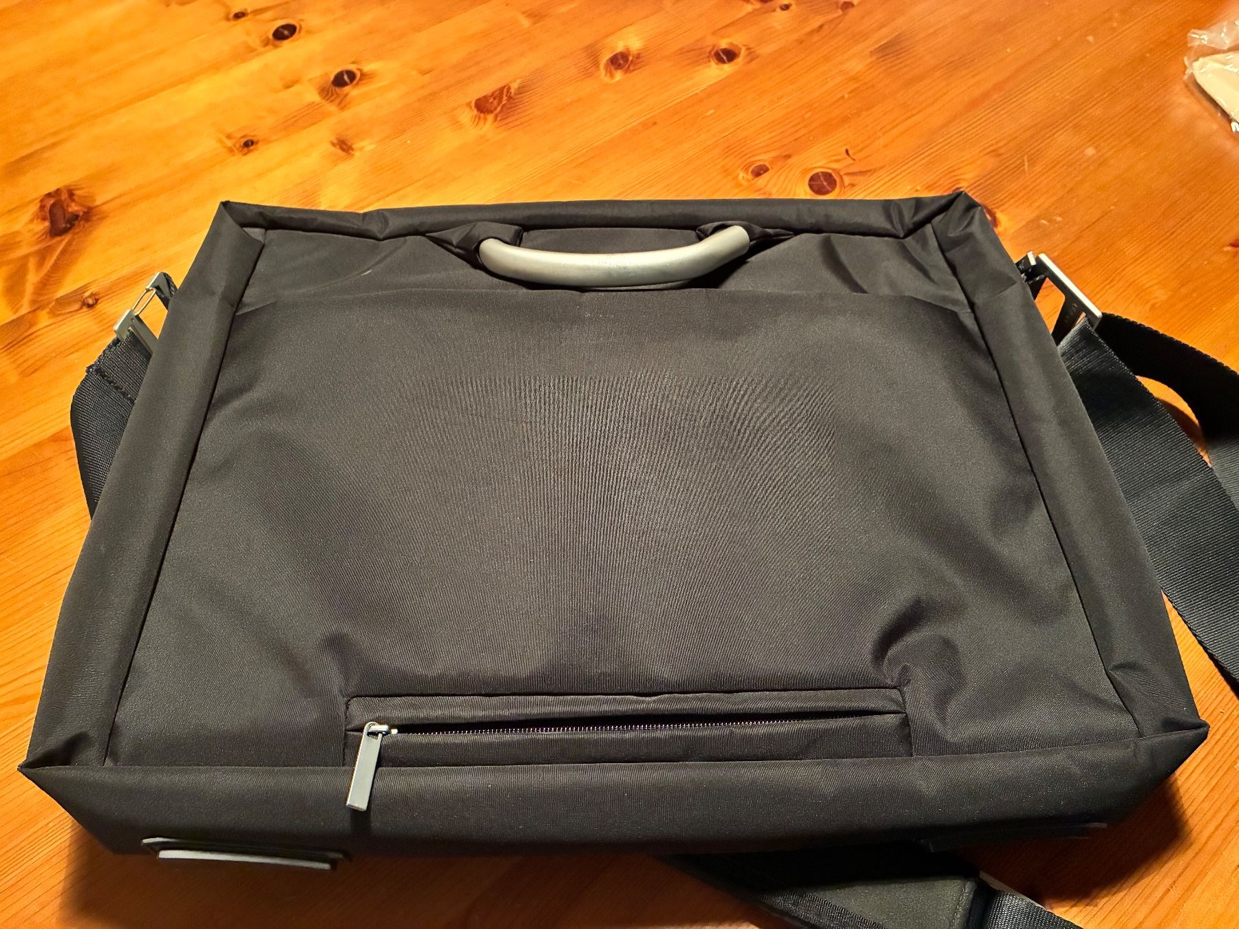 Valigie & Borse: Lexon sac/ Tasche/ Borsa – Usato da Fribourg venduto da SD1910 7