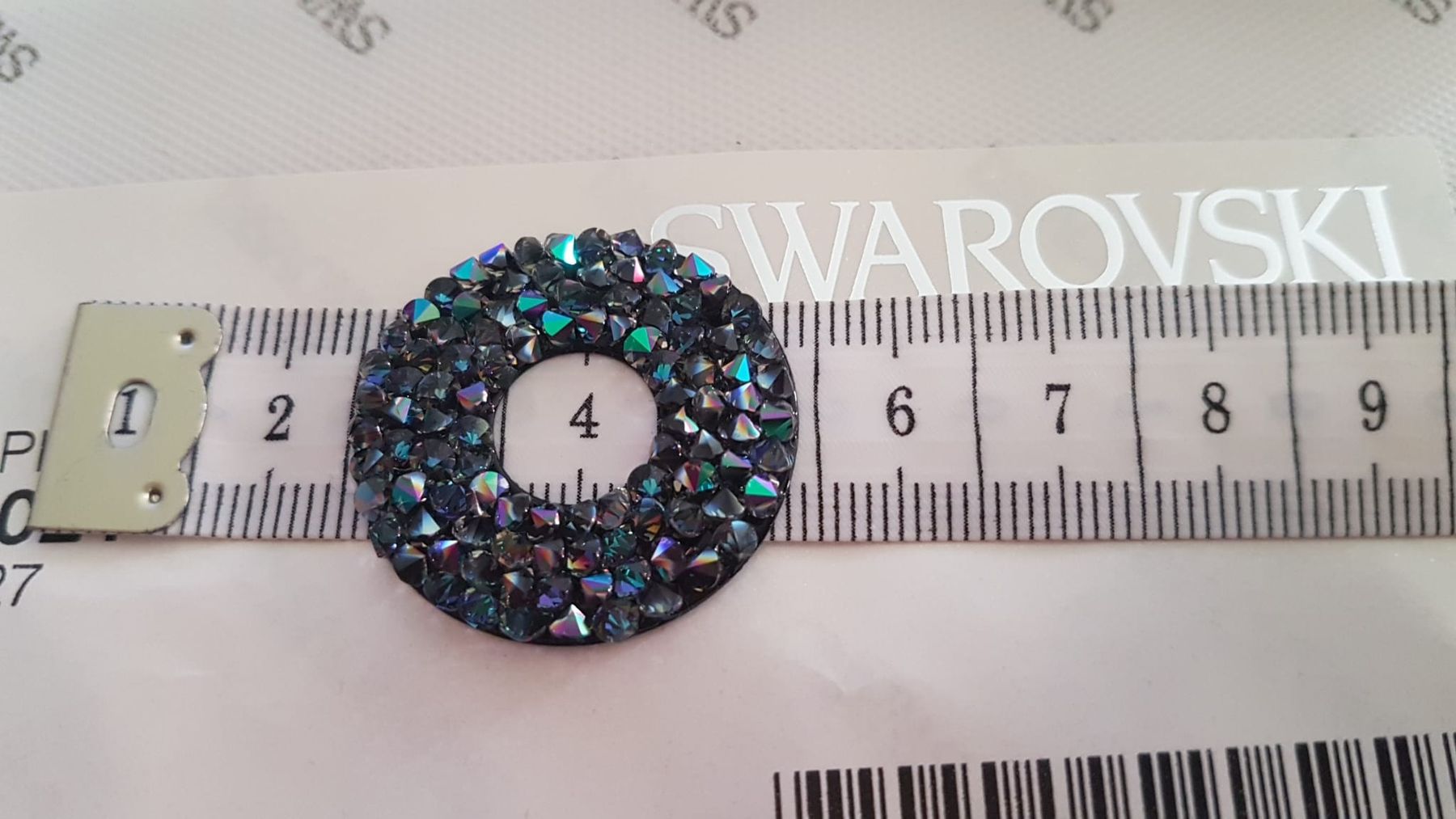 Swarovski Statuette: Swarovski CRYSTAL ROCKS Donut  2St. 4 Farben. – Nuovo (secondo la descrizione) da Zürich venduto da 280_yc86 3