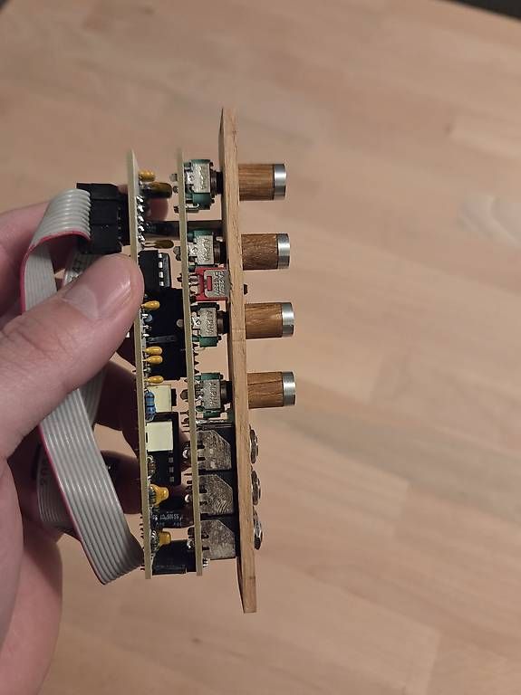 Strumenti musicali: Bastl Tea Kick Eurorack Modul – Usato da Zürich venduto da Flvr 2