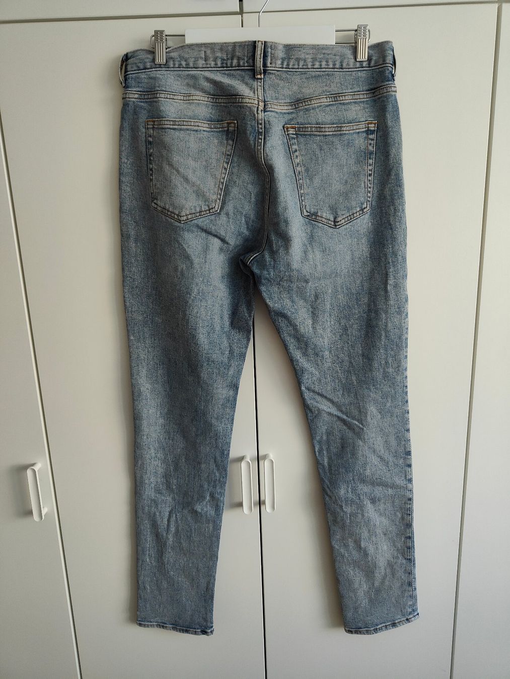 H&M Jeans: Skinny Fit Jeans - Grösse 32 – Usato da Rickenbach b. Wil venduto da Kth_v8 4