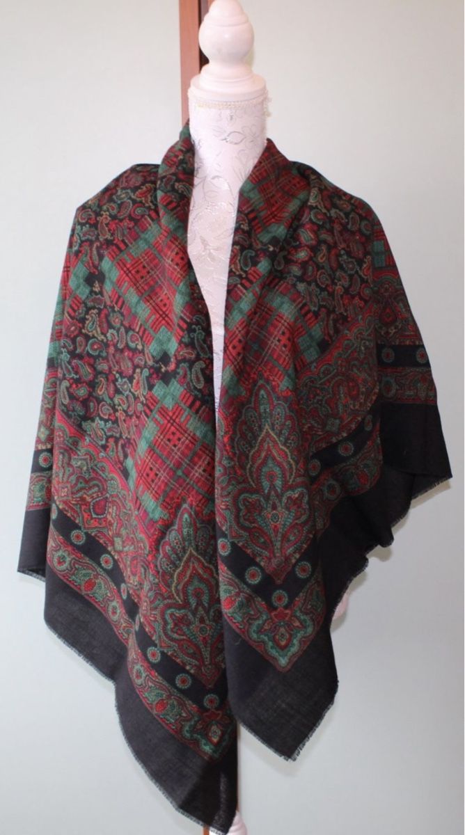 Foulard & Sciarpe: Schönes Tuch – Usato da Muensingen venduto da drleevsy