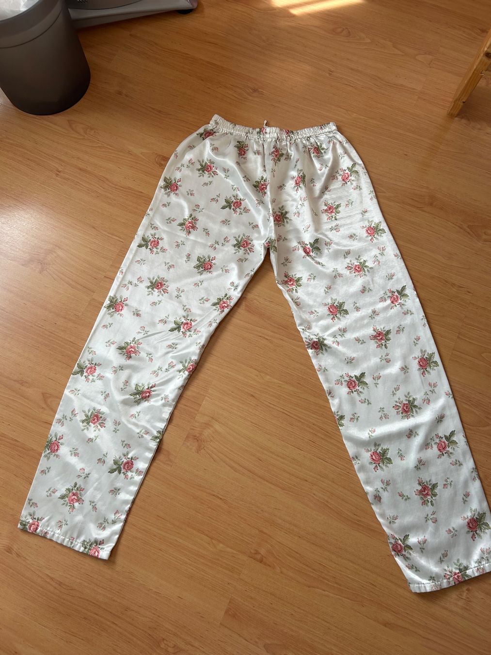 Negligees & Pyjamas: Damen Pyjama Grösse 38 – Gebraucht aus Gutenswil von walker60 4