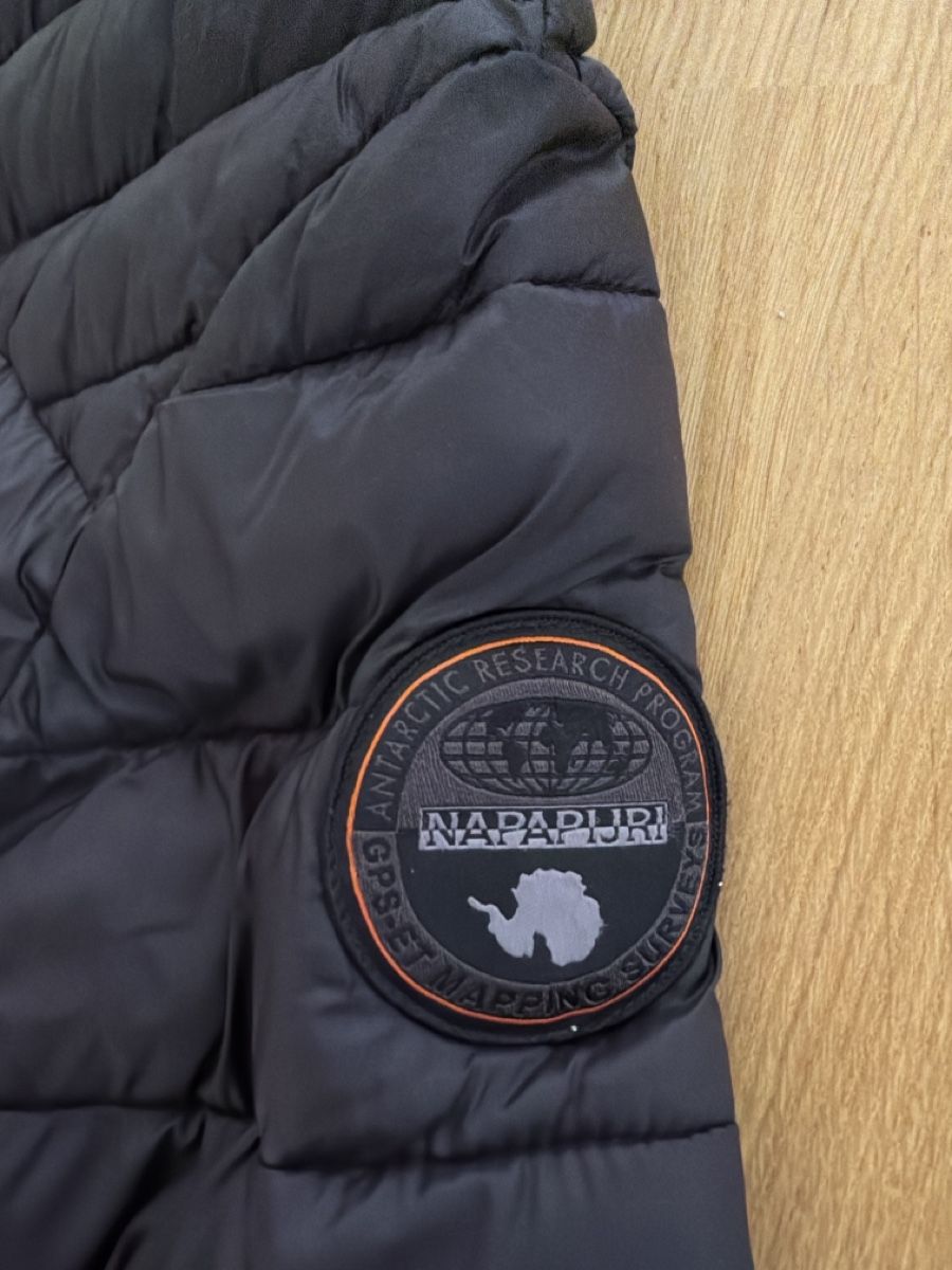 Napapijri Giacche: Napapijri Steppjacke, Grösse M – Usato da Hägendorf venduto da fufj11 3