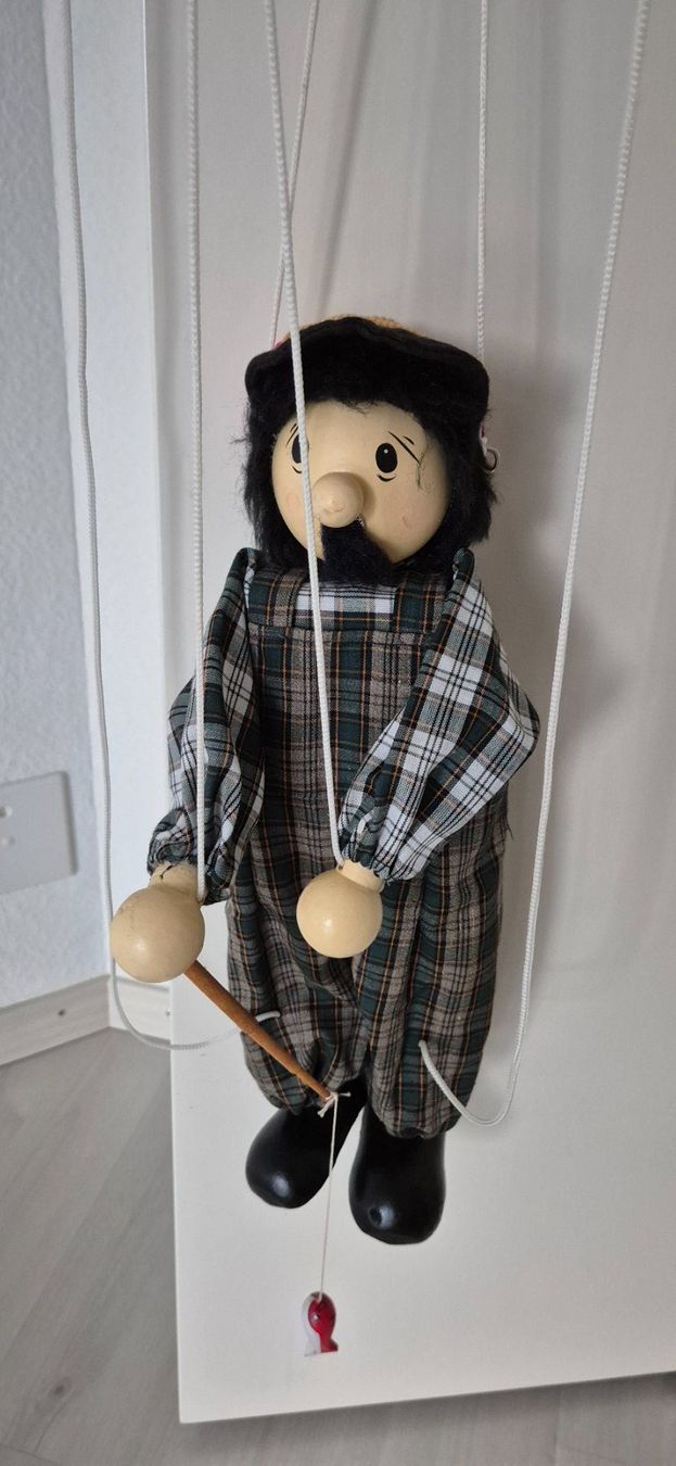 Figuren: Marionette Fischer – Gebraucht aus Kilchberg ZH von logn
