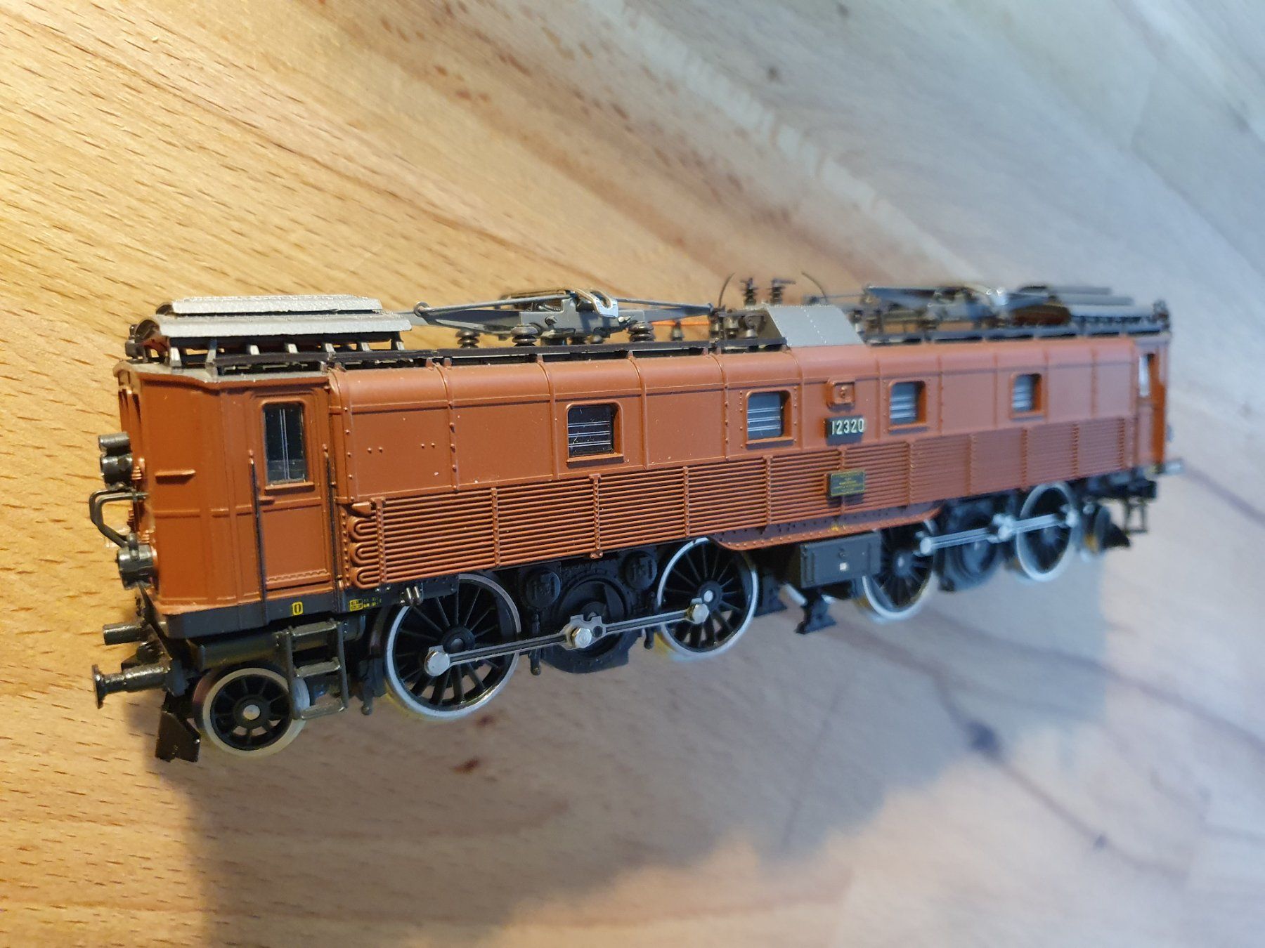 Roco Modellini di ferrovie: Roco 04191B: SBB E-Lok Be 4/6 DIGITAL – Usato da Genève venduto da Kuttel 1