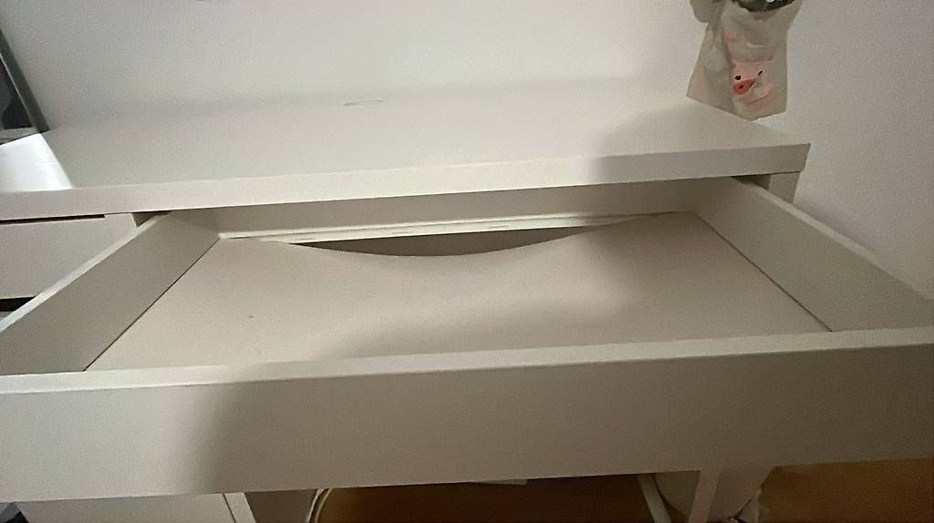 Ikea Schreibtische: Bureau 105x50cm – Gebraucht aus Gland von manilou01 3
