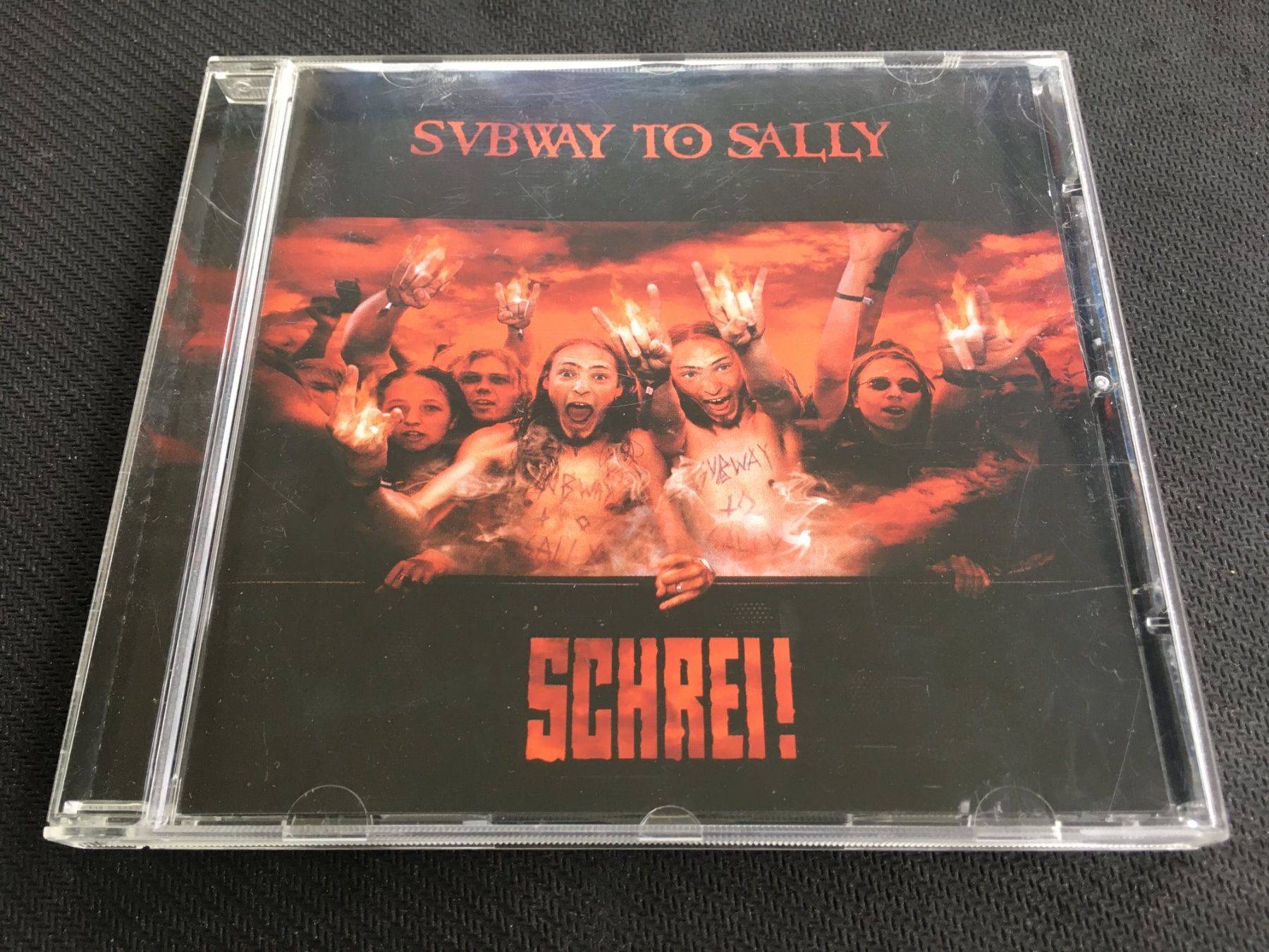 CD: Schrei! - Subway to sally -CD- – Usato da St.Gallen venduto da MedienJoe