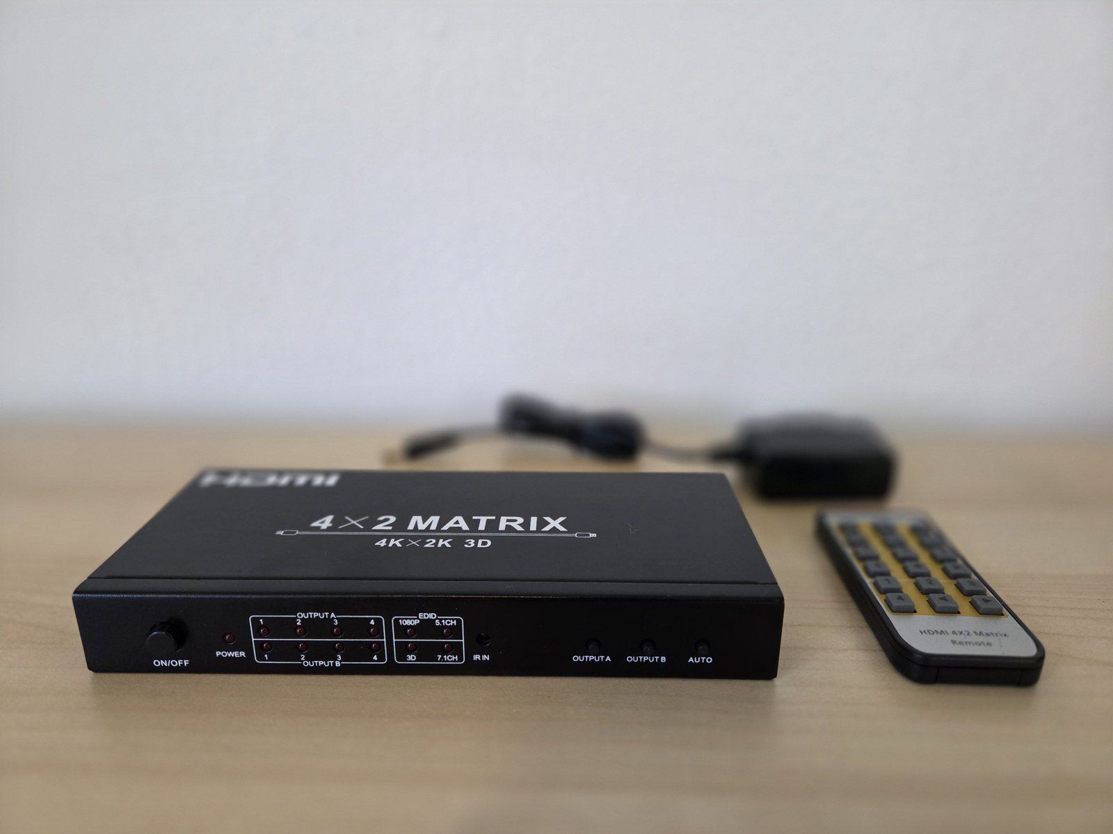 Heimkino: Matrice HDMI 4x2 WINGONEER 4 entrées 2 sorties + télécommand – Gebraucht aus Fribourg von guilhem63 1