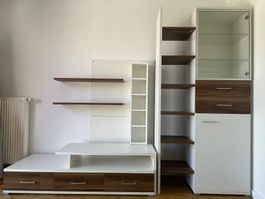Ensemble meuble TV + vitrine assortie blanc et noyer