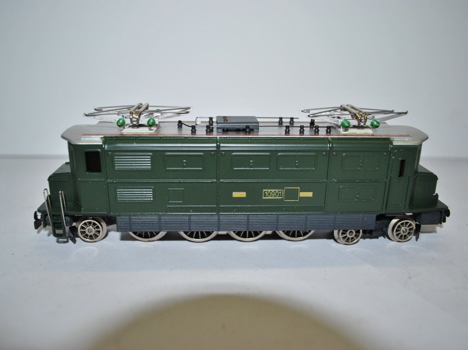 Jouef Modelleisenbahnen: HAG Elektrolok SBB 140 (MSR027)) – Gebraucht aus Aarwangen von Bahnsupport