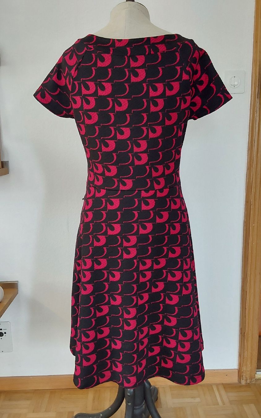 King Louie Kleider: Kleid King Louie L Polyester – Neu (gemäss Beschreibung) aus Köniz von scopello12