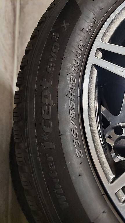 Pneumatici & Ruote complete: Reifen 235/55 R18  – Usato da Kreuzlingen venduto da k_frank 3