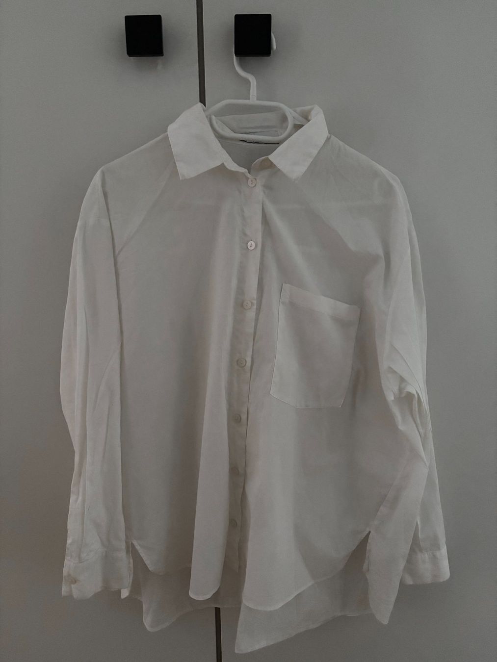 Bershka Blusen: Bluse / Hemd weiss Baumwolle Grösse S Bershka – Gebraucht aus Schliern b. Köniz von milo_67