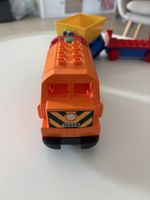 Train LEGO Duplo  avec 2 wagons 
